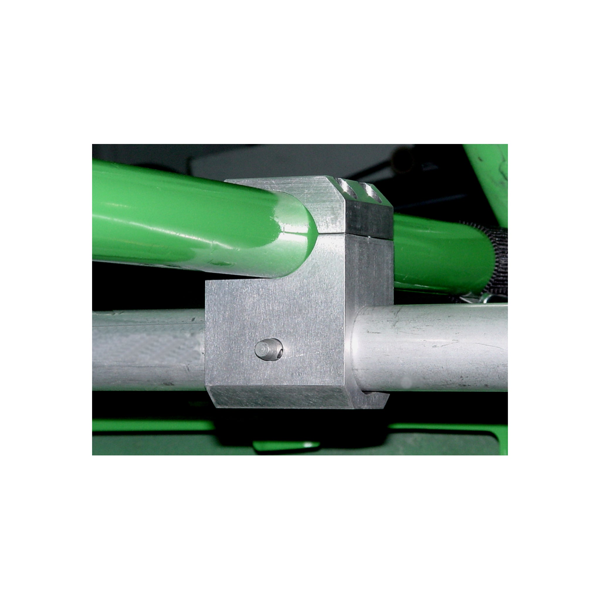 I/O Port Seat back brace w/ quick adjustment from 2.5 to 14 in.- bolts to seat back for non FIA seats